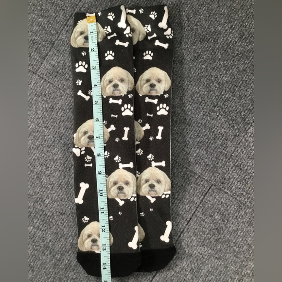 Unisex socks, dog, bones and paw print, black and white - Picture 3 of 3